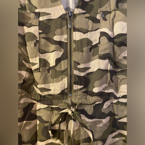NWT Torrid Mini Challis Camoflauge Sleeveless Shirt Dress w/ Pockets Size 00 M/L - Picture 8 of 11